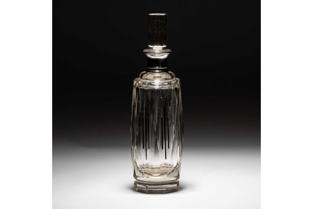 A FRENCH SILVER-COLLARED GLASS DECANTER AND GLASSES SET, POSSIBLY BACCARAT - Image 2 of 3
