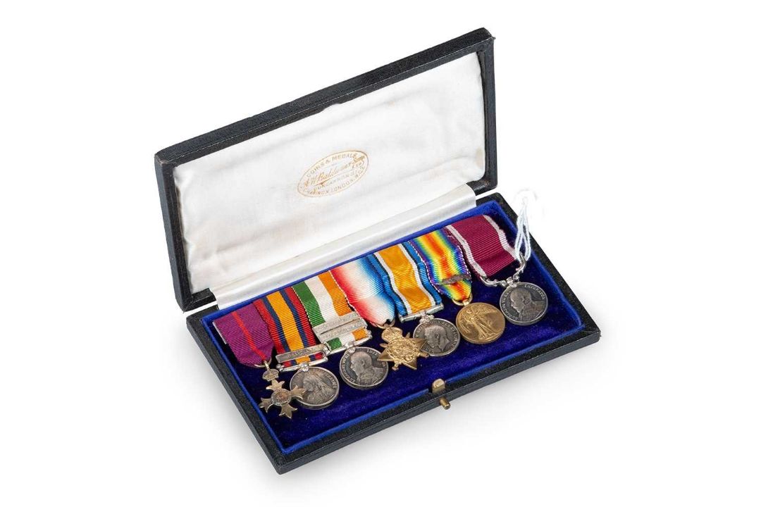 A SET OF SEVEN MINIATURE MEDALS