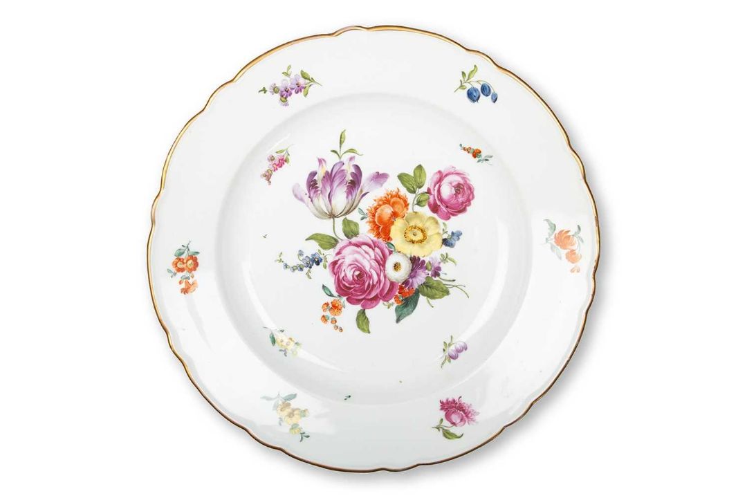 A LARGE DRESDEN DISH