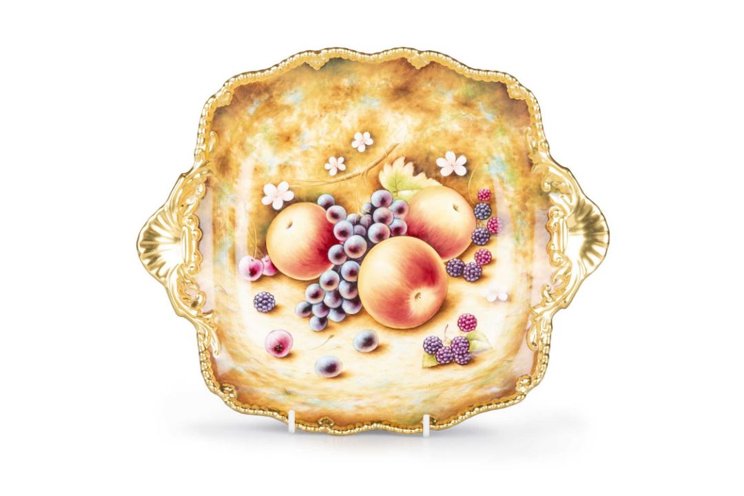 A ROYAL WORCESTER FRUIT PAINTED TUDOR TRAY - Image 1 of 2