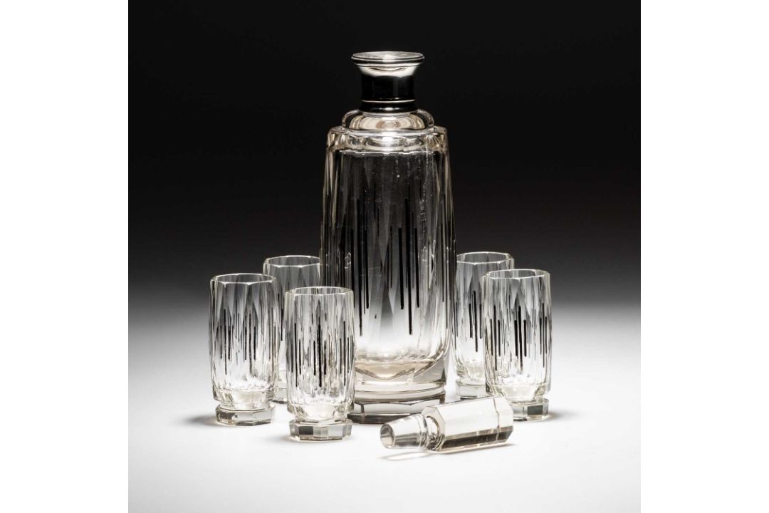 A FRENCH SILVER-COLLARED GLASS DECANTER AND GLASSES SET, POSSIBLY BACCARAT - Image 1 of 3