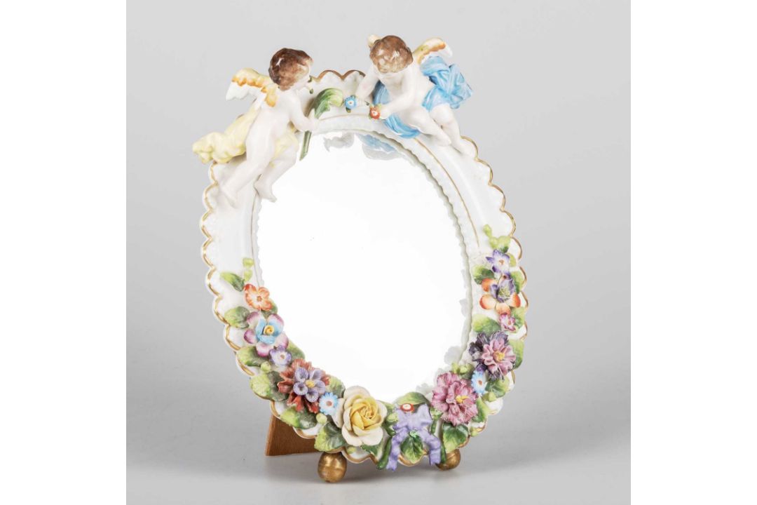 A GROUP OF CERAMICS - Image 2 of 3