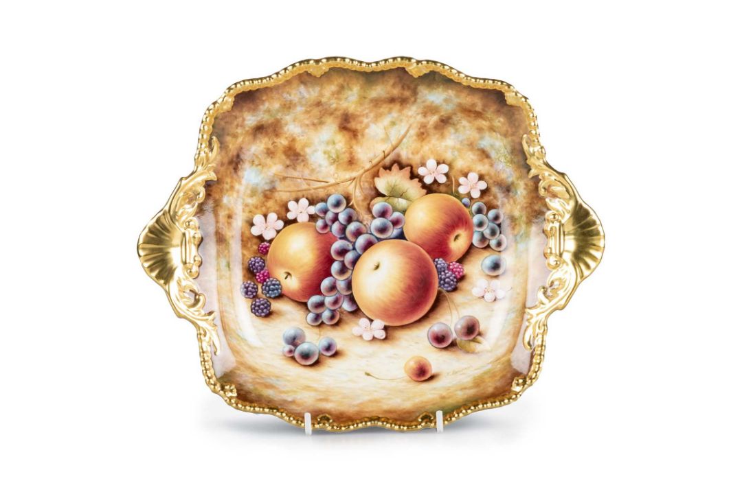 A ROYAL WORCESTER FRUIT PAINTED TUDOR TRAY - Image 1 of 2