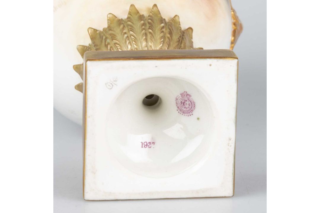 A ROYAL WORCESTER FRUIT PAINTED VASE - Image 2 of 2
