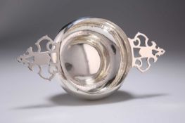 A VICTORIAN SILVER QUAICH