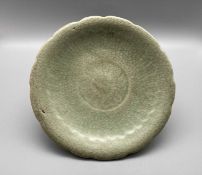 A RARE LONGQUAN GUAN-TYPE FOLIATE-RIMMED SHALLOW DISH, SOUTHERN SONG DYNASTY, 13TH CENTURY