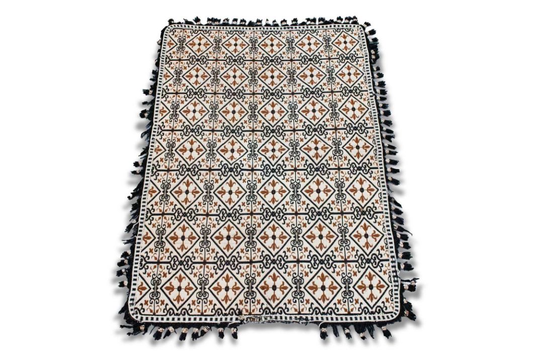A WALL HANGING, 20TH CENTURY - Image 1 of 4