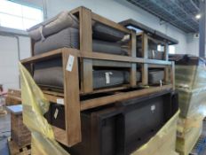 Consoles, Outdoor Seating