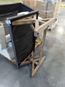 Sofa, Table