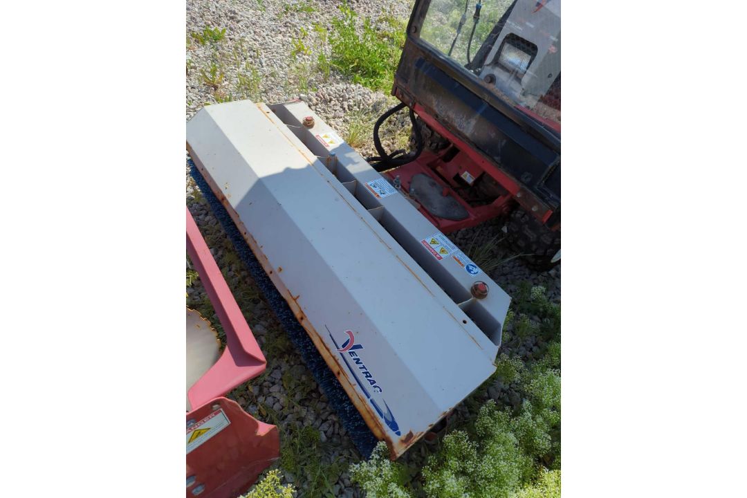 Ventrac 32100 - Image 7 of 16