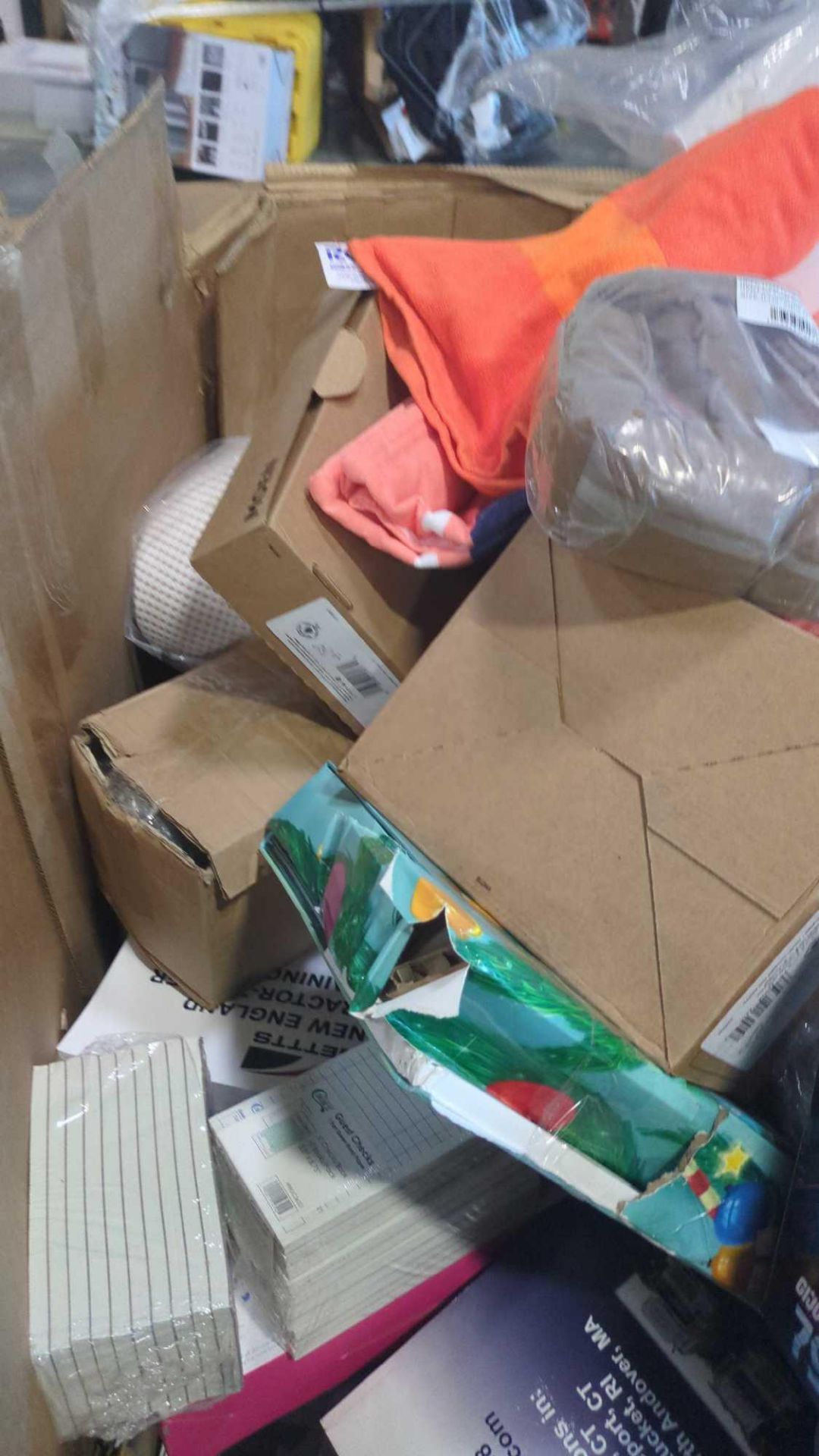 pillows, blankets, towels, bedding, GI, Joe's DVDs, media, paw patrol, Free Willy, guest checks and - Image 3 of 10