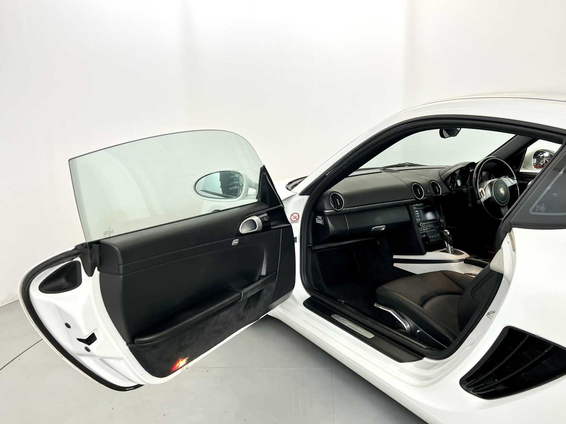 2009 Porsche Cayman - Image 21 of 28