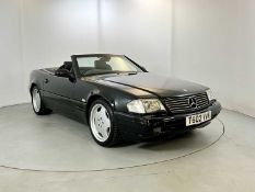 1999 Mercedes-Benz SL320