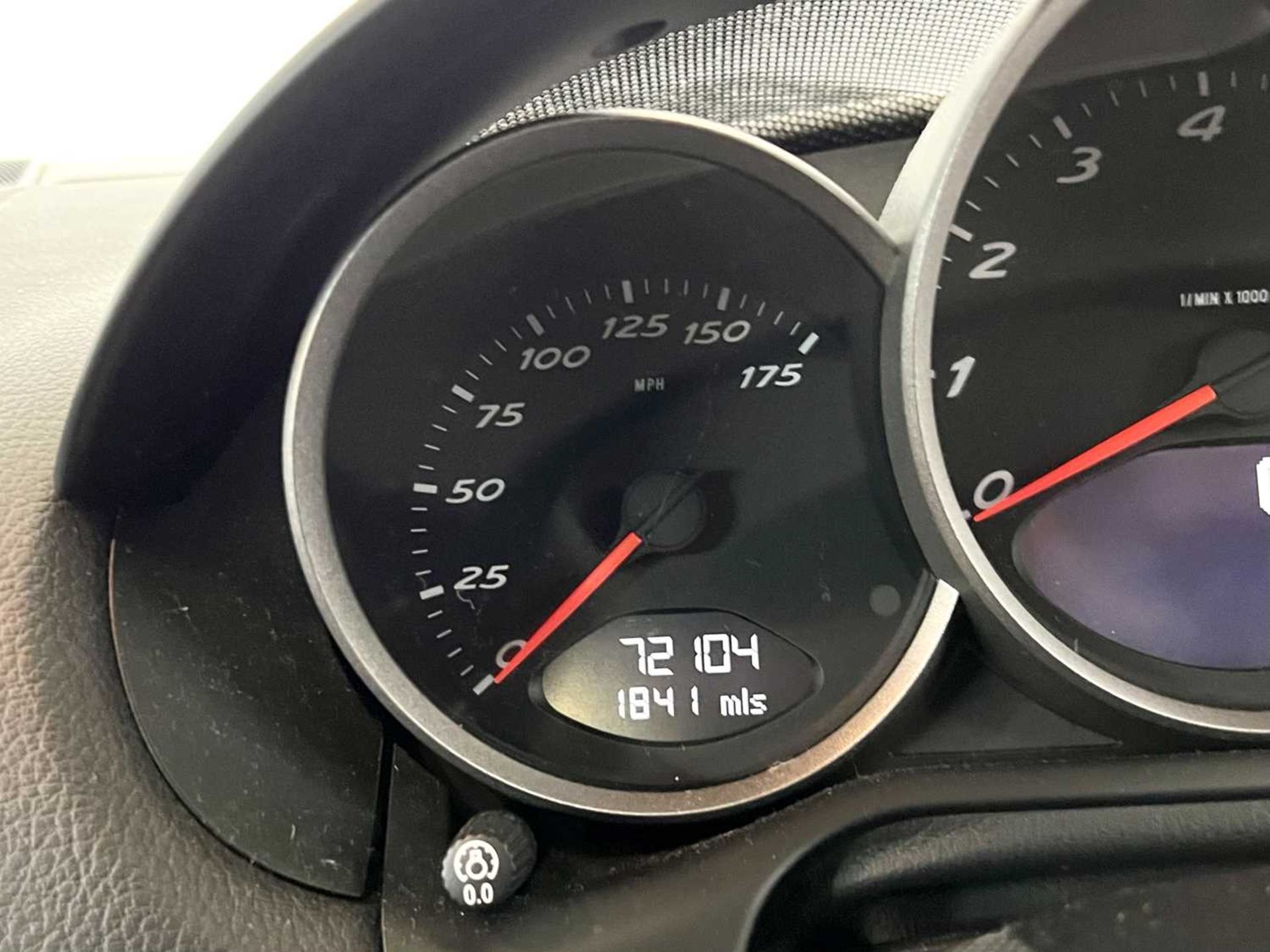 2009 Porsche Cayman - Image 25 of 28