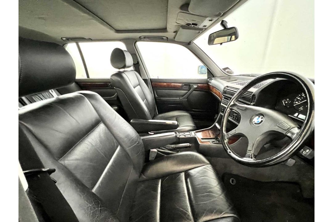 1992 BMW 735i - Image 18 of 34