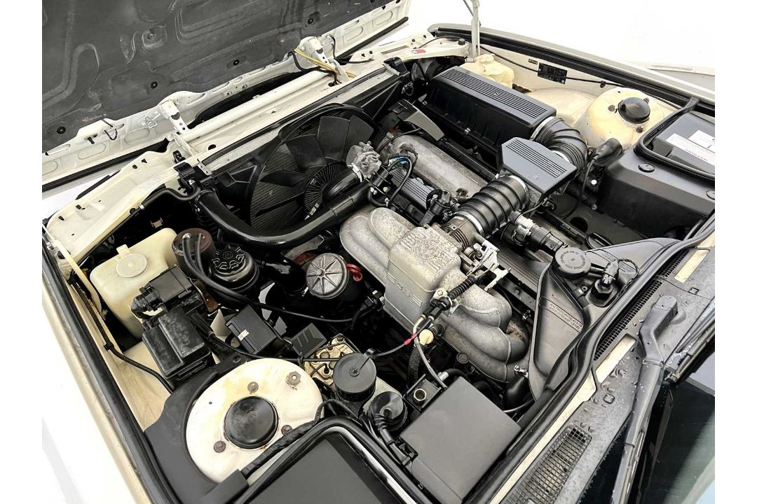 1992 BMW 735i - Image 32 of 34