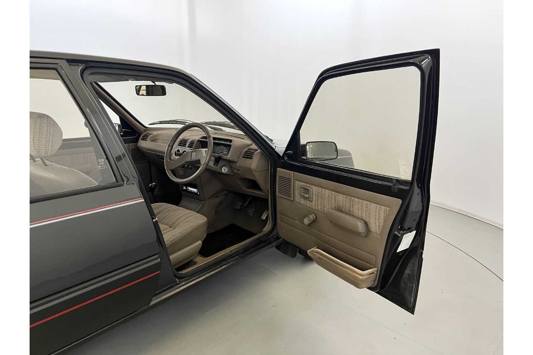 1990 Peugeot 205 GRD - Image 17 of 33