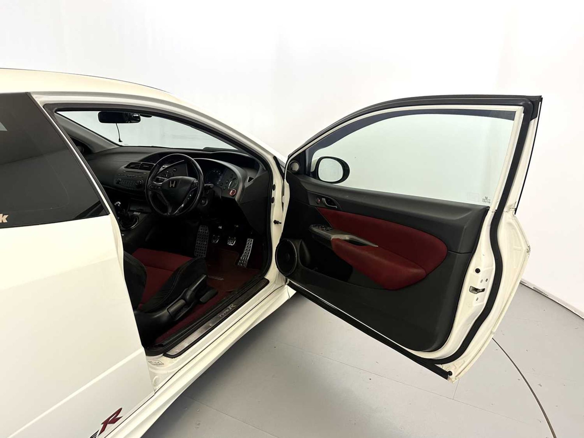 2009 Honda Civic Type R - Image 17 of 28