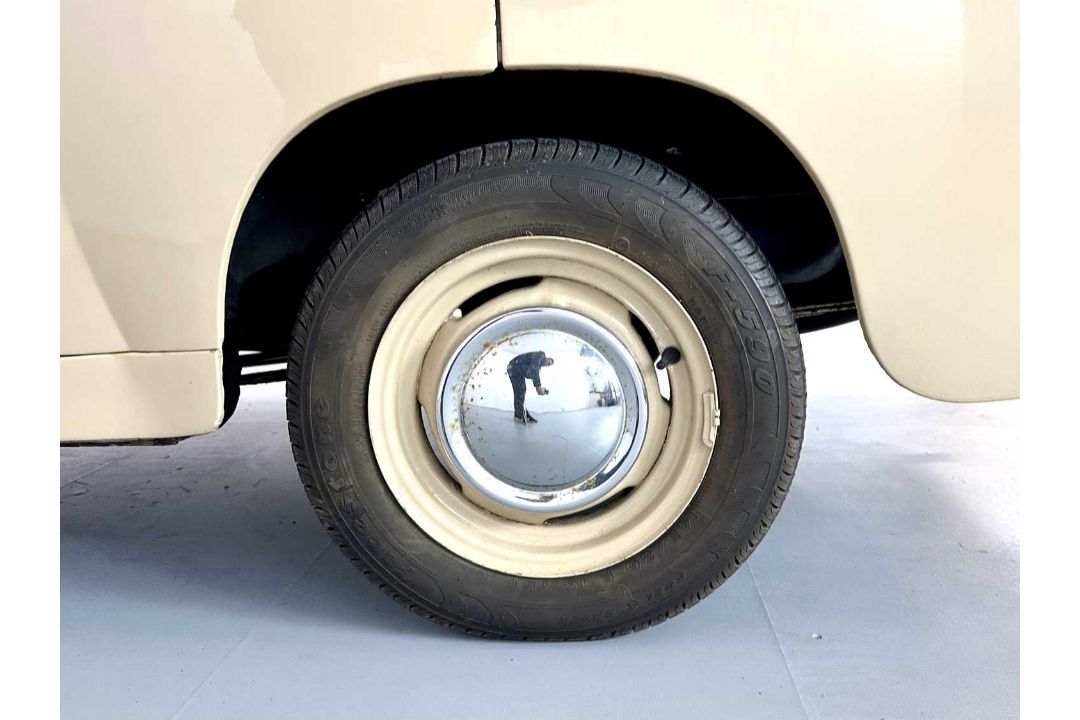 1957 Standard 8 - Image 16 of 30