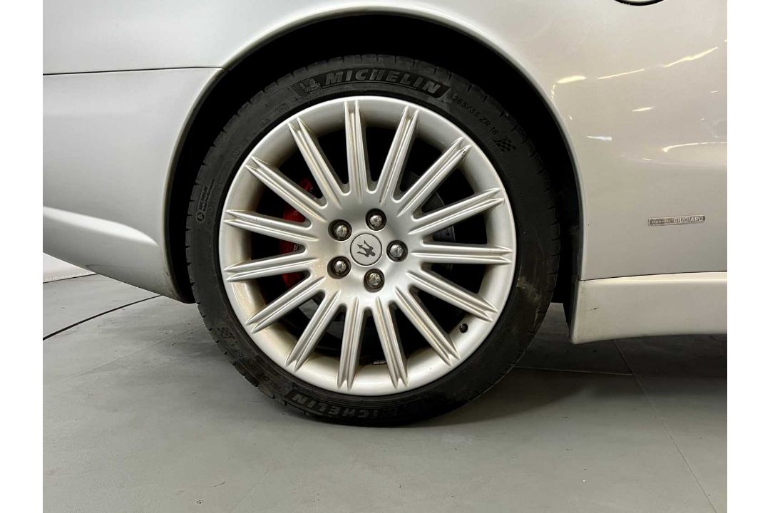2002 Maserati Spider Cambiocorsa - Image 15 of 28