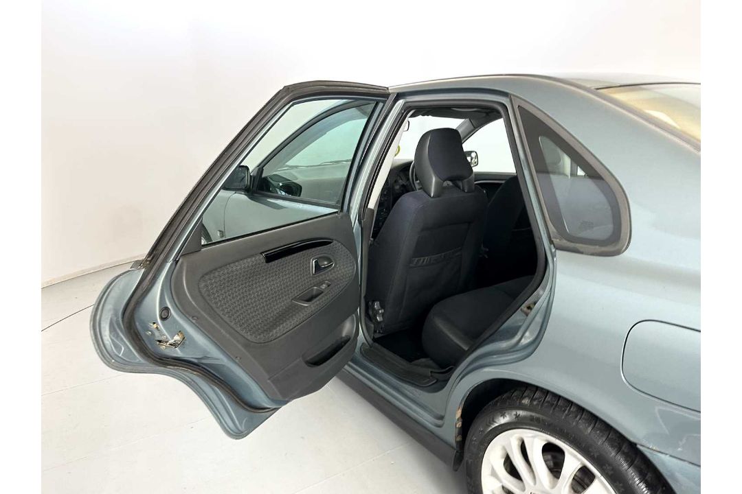 2002 Volvo S40 2.0 T Sport - Image 23 of 35