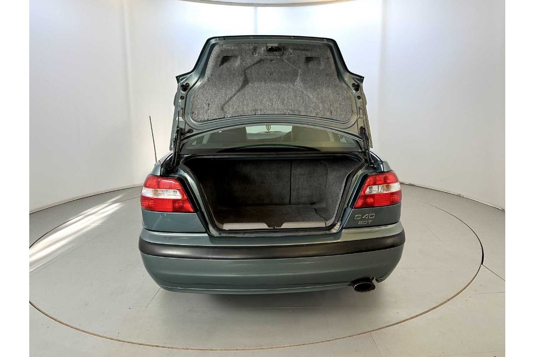 2002 Volvo S40 2.0 T Sport - Image 32 of 35
