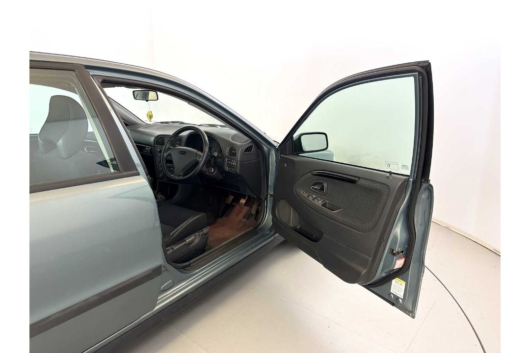 2002 Volvo S40 2.0 T Sport - Image 17 of 35