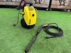 Karcher 520 Pressure Washer, 230-240v, Complete With Lance, Please Note: There is NO VAT on the