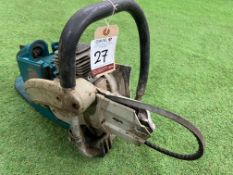 Makita Chainsaw Parts as Lotted, Please Note: There is NO VAT on the HAMMER PRICE of this Lot
