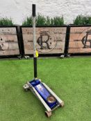 29035 01 A3 2 Ton Trolley Jack, Please Note: There is NO VAT on the HAMMER PRICE of this Lot
