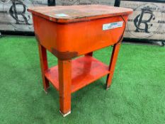 Sealy SM20 Parts Cleaning Station, Please Note: There is NO VAT on the HAMMER PRICE of this Lot