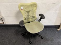 Herman Miller Mirrar 2 Mobile Office Armchair, RRP: £1,042.00 Inc. VAT