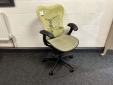 Herman Miller Mirrar 2 Mobile Office Armchair, RRP: £1,042.00 Inc. VAT