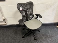 Herman Miller Mirrar 2 Mobile Office Armchair, RRP: £1,042.00 Inc. VAT