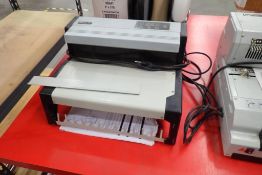 Akilies Coil Flexi Closer.