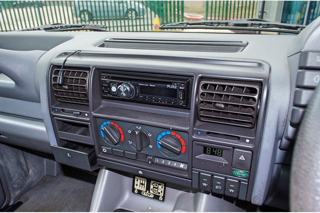 1998 Landrover Discovery 3.9 litre V8 manual 5 door 4wd - Image 36 of 46