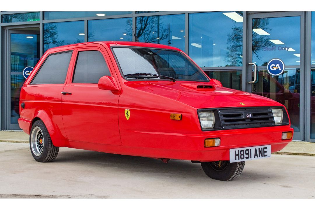 1990 Reliant Rialto 850cc 3 wheel 2 door saloon - Image 1 of 39