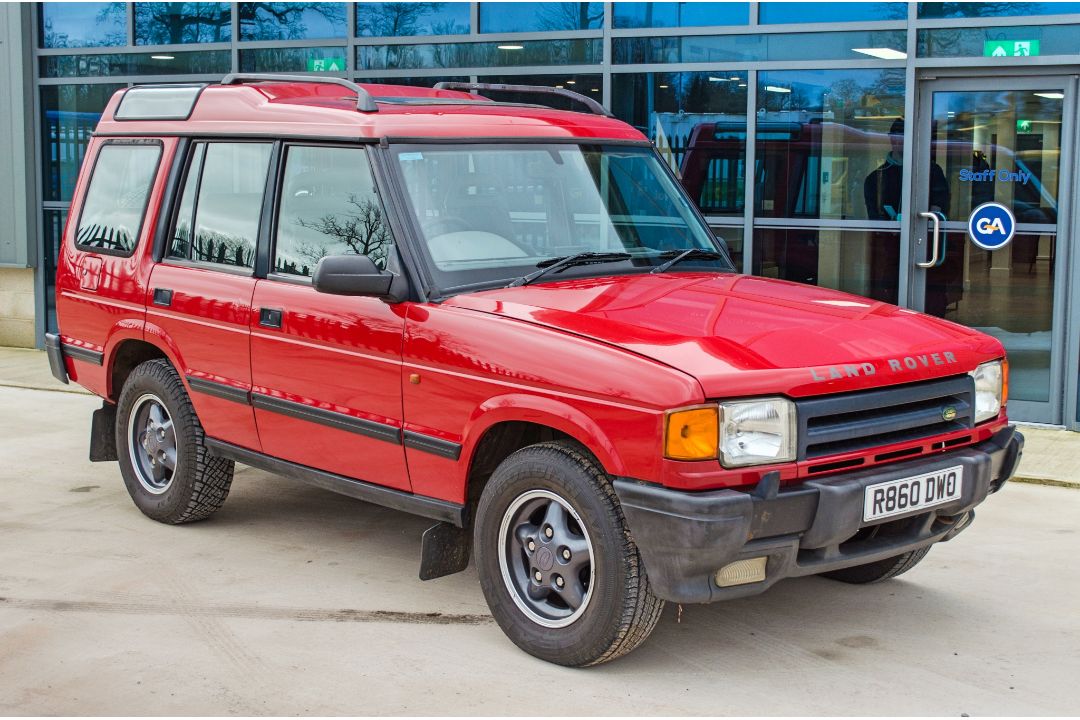 1998 Landrover Discovery 3.9 litre V8 manual 5 door 4wd - Image 2 of 46