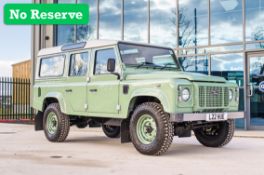2015 Land Rover Defender 110 Heritage 2.2 TDCI 7 seat station wagon