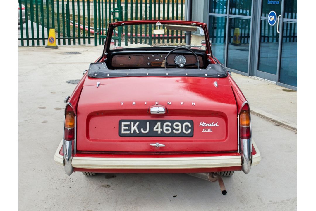 1965 Triumph Herald 1200cc 2 door convertible - Image 12 of 51