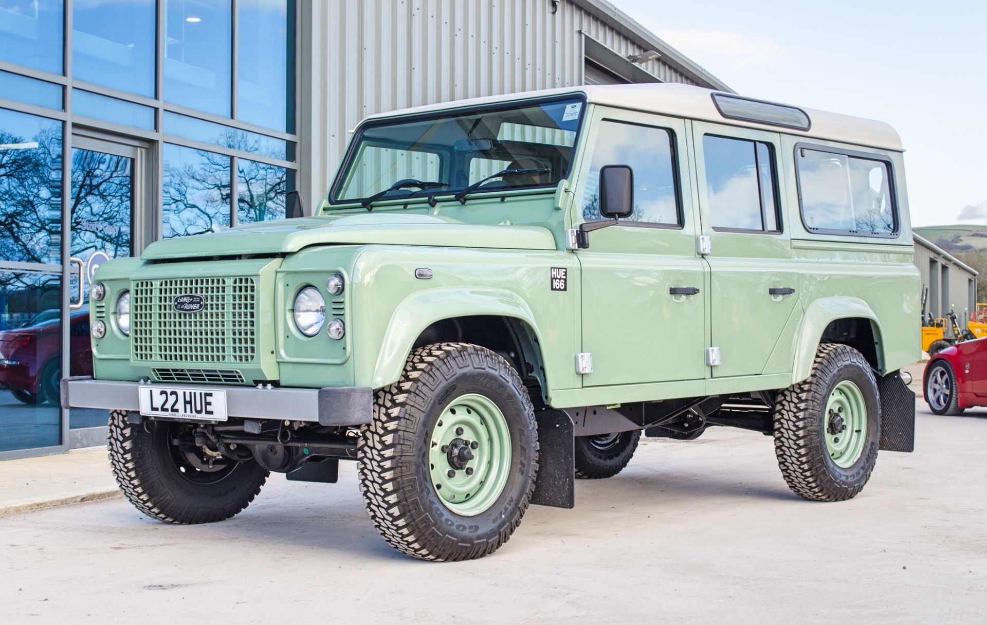 2015 Land Rover Defender 110 Heritage 2.2 TDCI 7 seat station wagon - Image 3 of 84