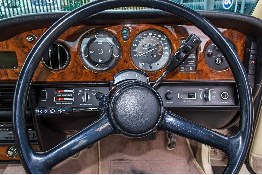 1985 Rolls Royce Silver Spirit 6750 cc 4 door saloon - Image 46 of 73