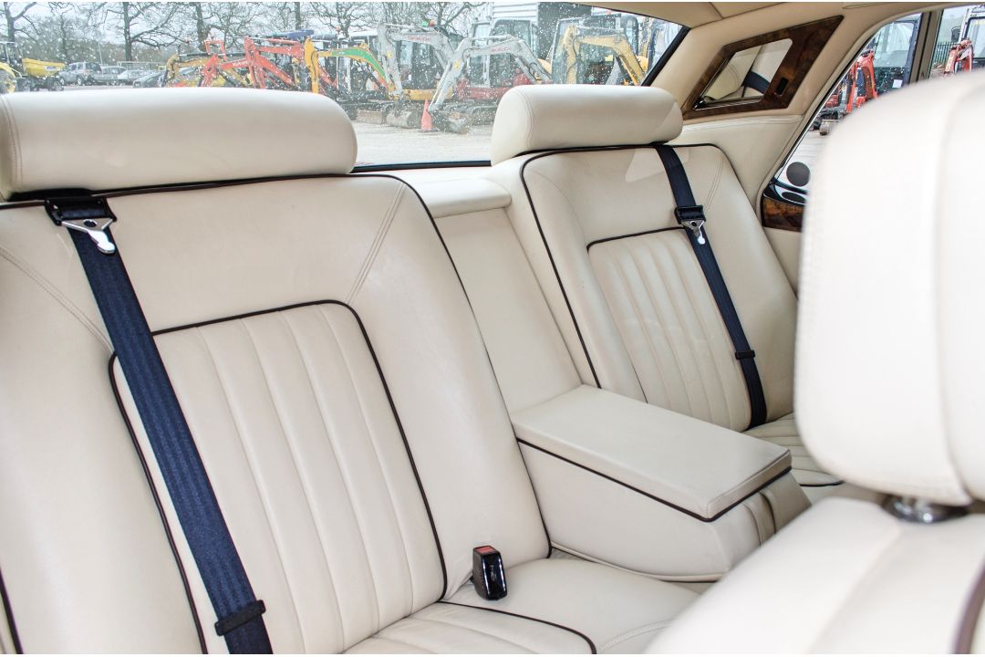 1985 Rolls Royce Silver Spirit 6750 cc 4 door saloon - Image 42 of 73