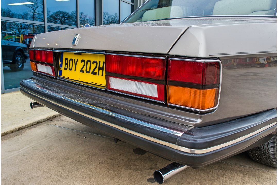 1985 Rolls Royce Silver Spirit 6750 cc 4 door saloon - Image 20 of 73