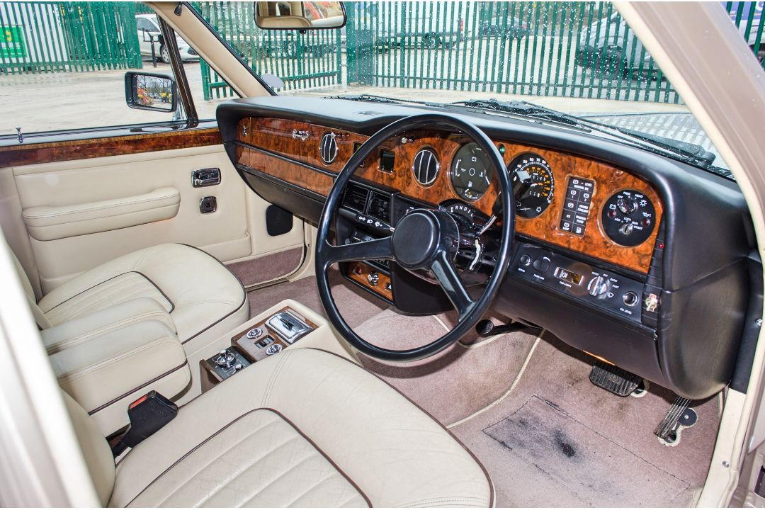 1985 Rolls Royce Silver Spirit 6750 cc 4 door saloon - Image 31 of 73