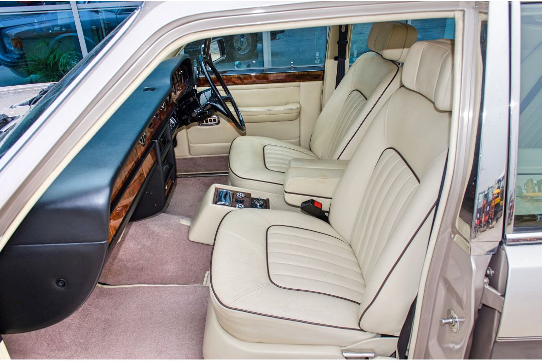 1985 Rolls Royce Silver Spirit 6750 cc 4 door saloon - Image 37 of 73