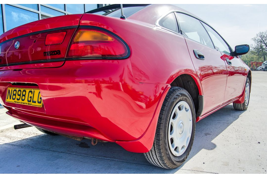 1996 Mazda 323F 1.5 GXi 16v 5 door hatchback - Image 19 of 53