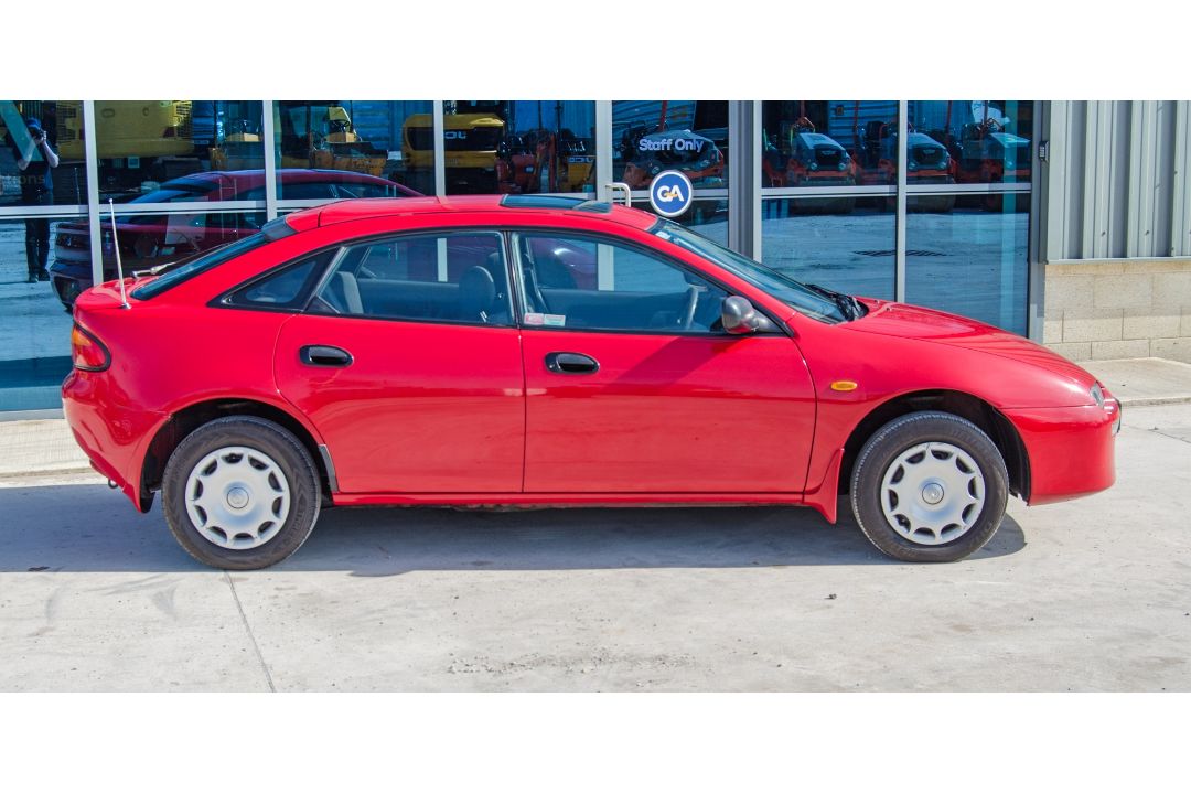 1996 Mazda 323F 1.5 GXi 16v 5 door hatchback - Image 14 of 53