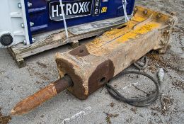 Hydraulic breaker to suit 5 to 8 tonne excavator Pin diameter: 50mm Pin centres: 350mm Pin width: