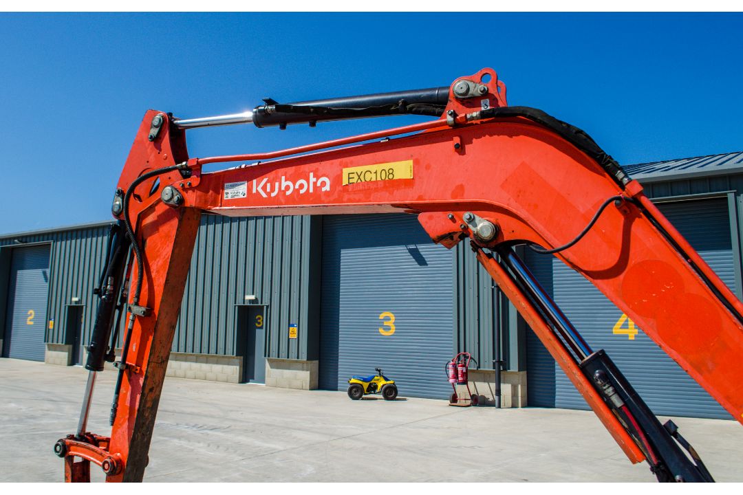 Kubota U48-4 4.8 tonne rubber tracked midi excavator Year: 2011 S/N: 50769 Recorded Hours: 4889 - Image 12 of 20